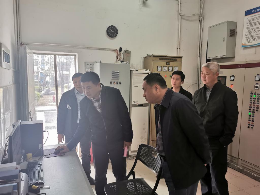 考察华侨大学污水处理厂