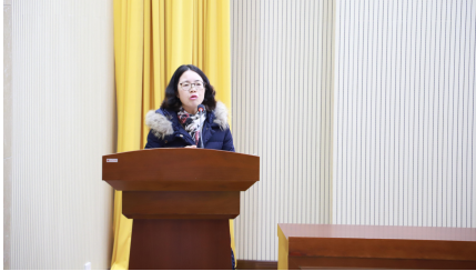 李冬梅副处长点评教研室评比工作